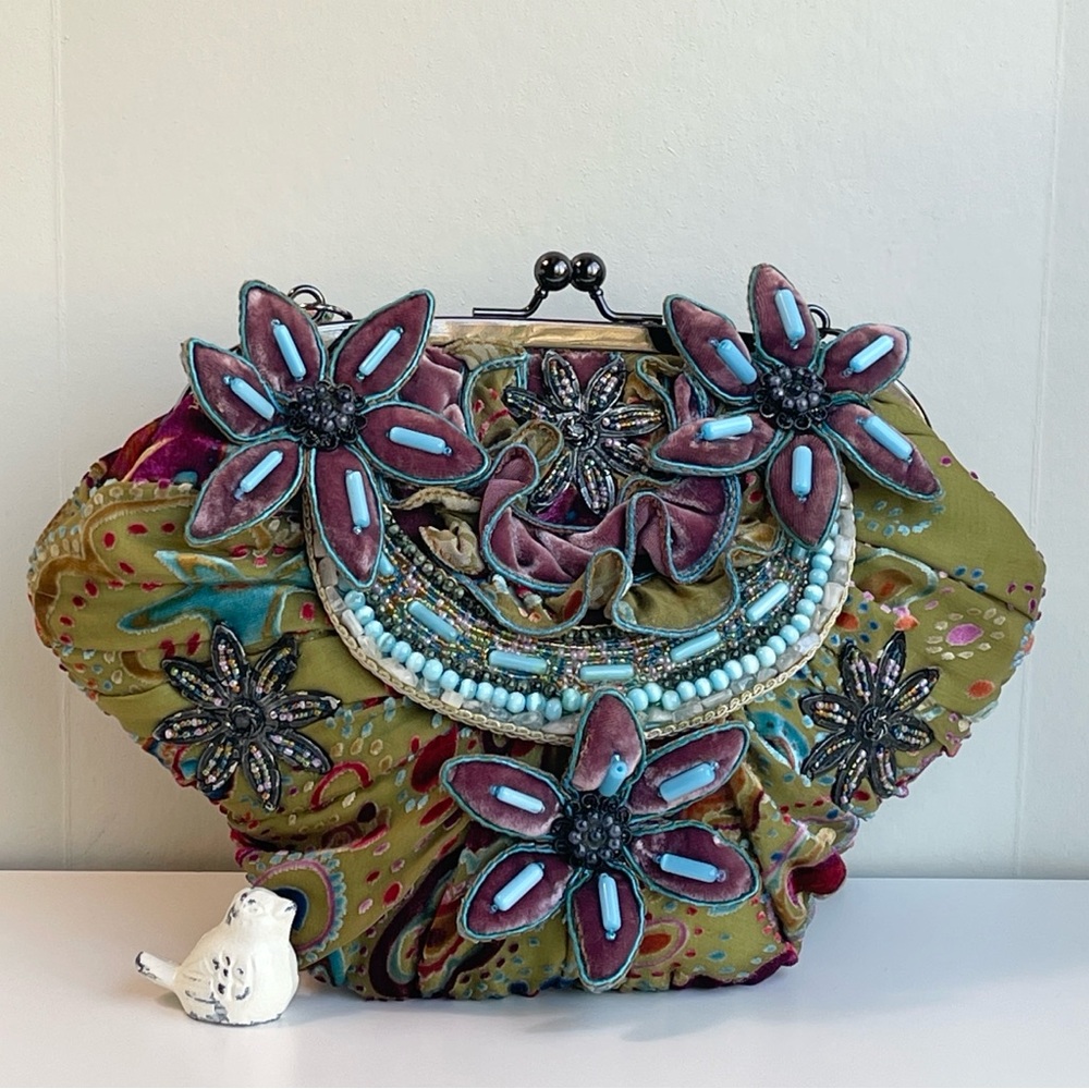 Mary Frances Evening Bag - Picture 4 of 16